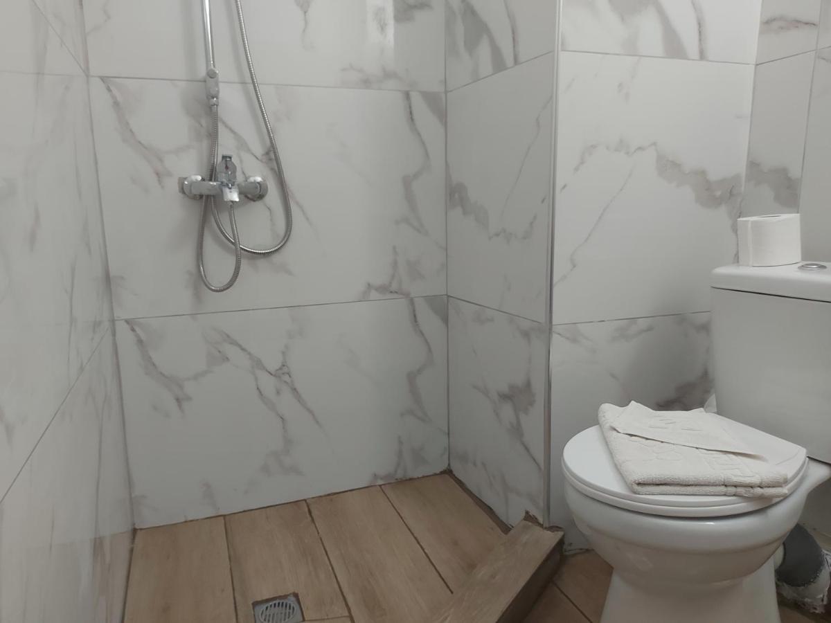 Aegean Pearl Hotel Tigkaki  Bagian luar foto