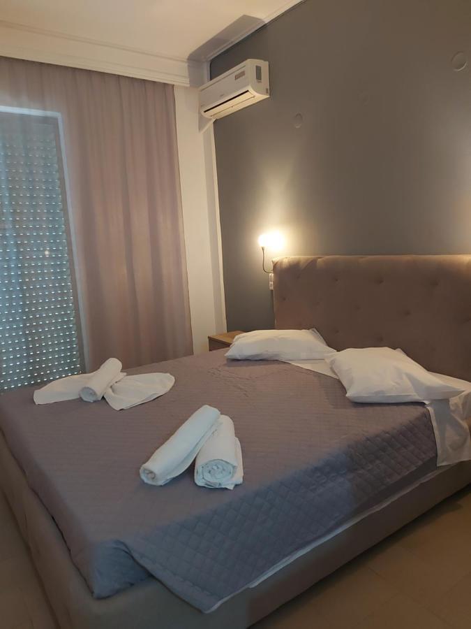 Aegean Pearl Hotel Tigkaki  Bagian luar foto