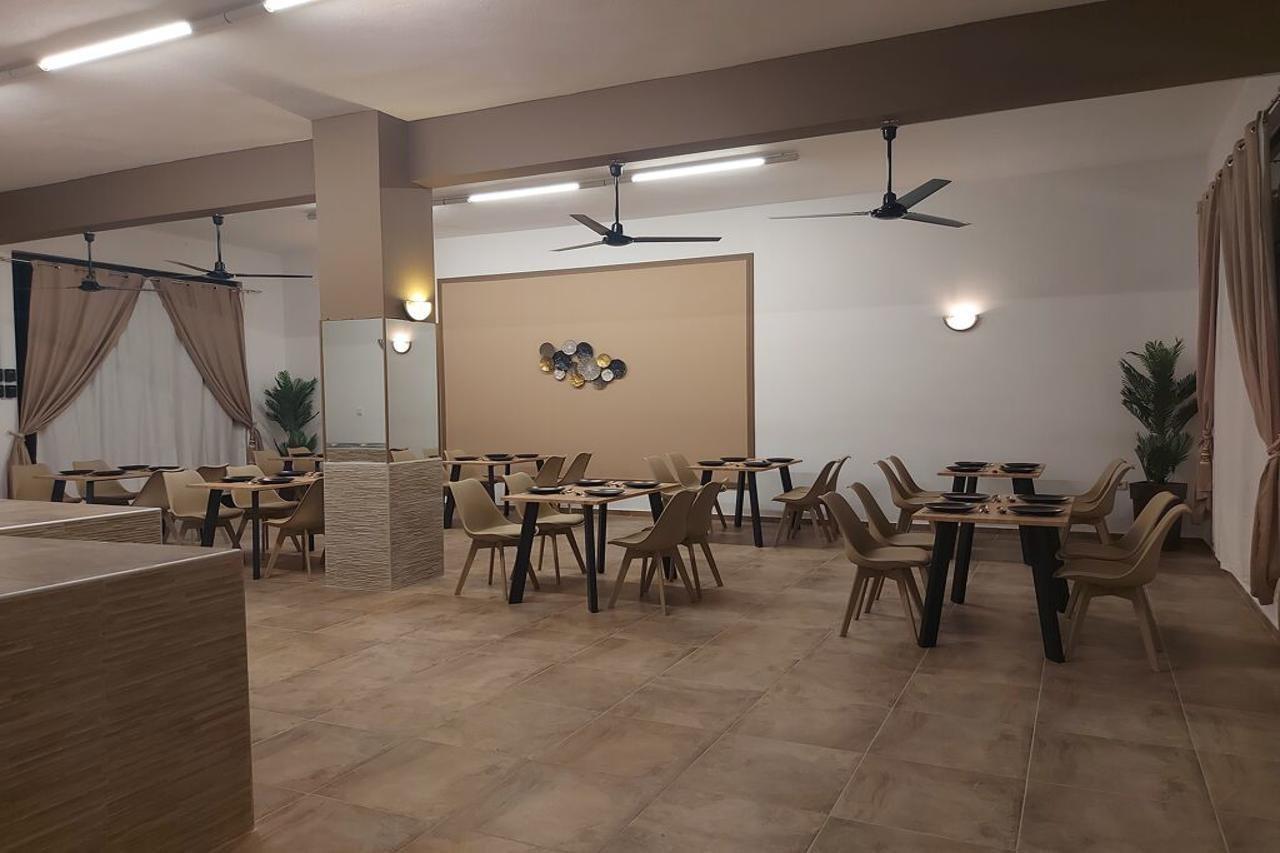 Aegean Pearl Hotel Tigkaki  Bagian luar foto