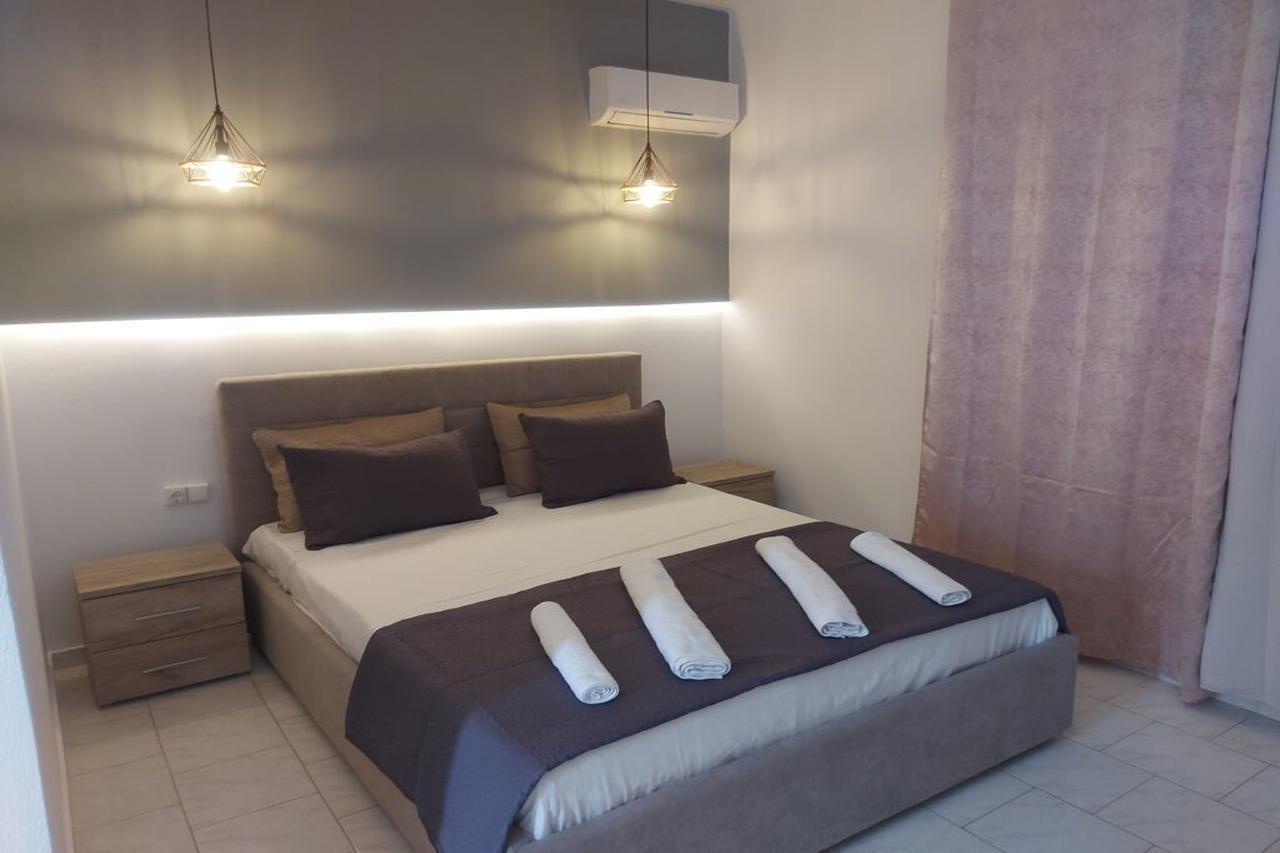 Aegean Pearl Hotel Tigkaki  Bagian luar foto